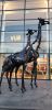 PICTURES/Edinburgh Street Scenes and Various Buildings/t_Giraff Statue in Edinburgh.jpg